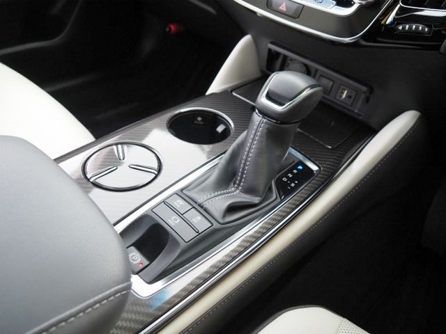 TOYOTA CROWN SEDAN HYBRID 2018 Image 31