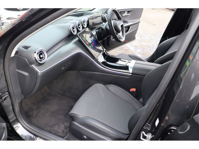 MERCEDES BENZ C CLAS 2022 Image 31