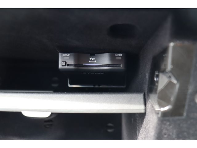 MERCEDES BENZ C CLAS 2022 Image 31