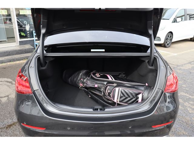MERCEDES BENZ C CLAS 2022 Image 31