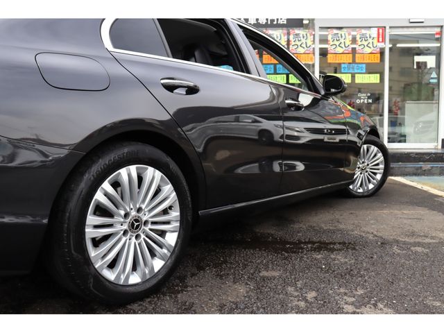 MERCEDES BENZ C CLAS 2022 Image 31