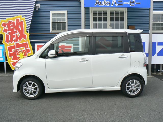 DAIHATSU TANTO EXE CUSTOM 2013 Image 31