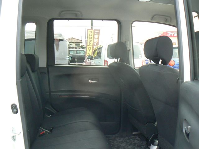 DAIHATSU TANTO EXE CUSTOM 2013 Image 31