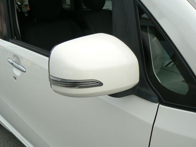 DAIHATSU TANTO EXE CUSTOM 2013 Image 31