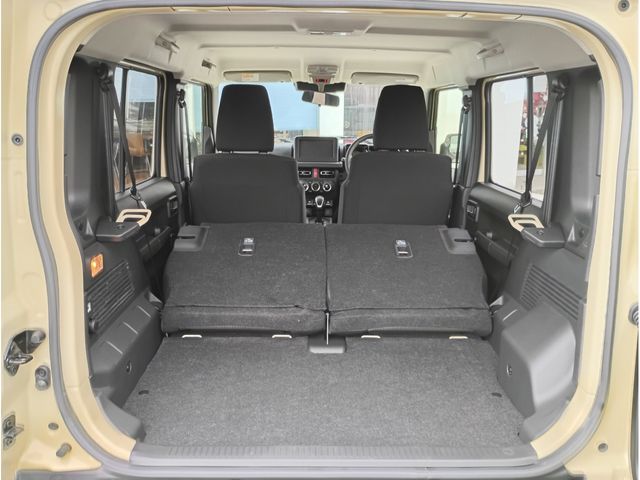 SUZUKI JIMNY NOMADE 2026 Image 31