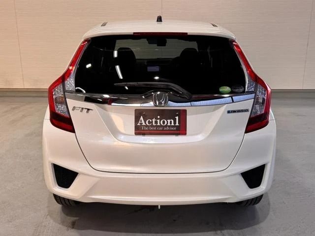 HONDA FIT HYBRID 2015 Image 31