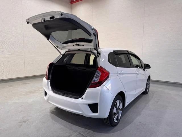 HONDA FIT HYBRID 2015 Image 31