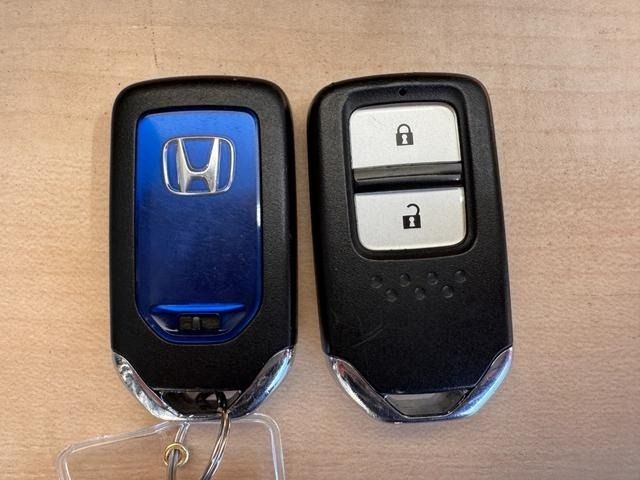 HONDA FIT HYBRID 2015 Image 31