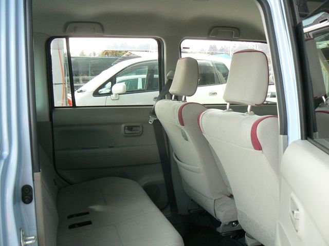 DAIHATSU MOVE CONTE 2012 Image 31