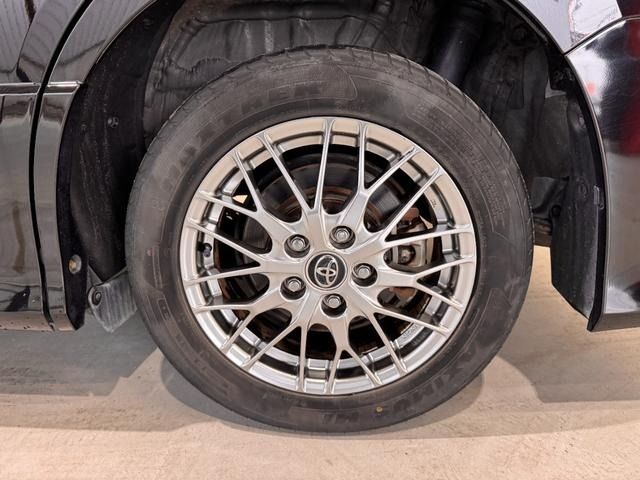 TOYOTA VOXY HYBRID 2016 Image 31