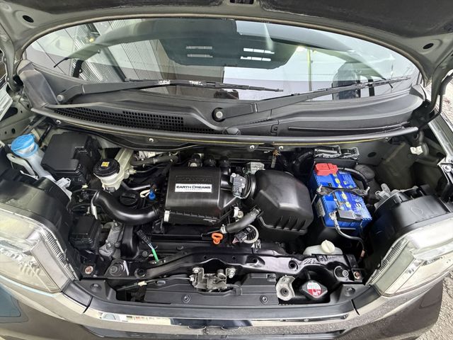 HONDA N BOX CUSTOM 2015 Image 31