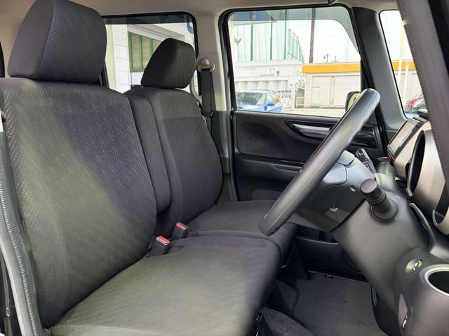 HONDA N BOX CUSTOM 2015 Image 31