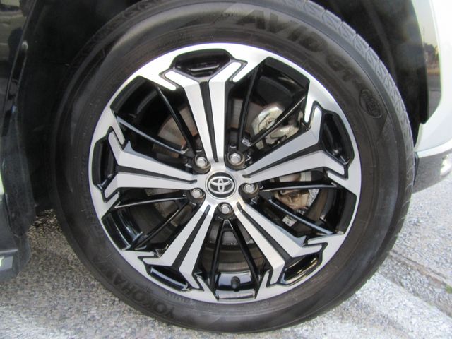 TOYOTA RAV4 PHV 2023 Image 31