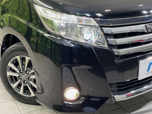 TOYOTA NOAH 2014 Image 31