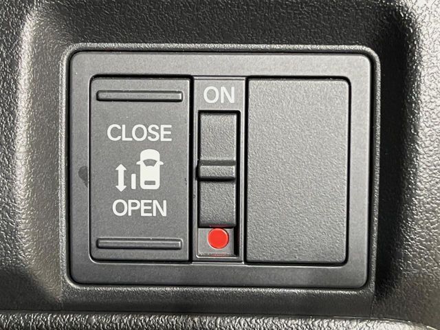 HONDA N BOX CUSTOM 2024 Image 31