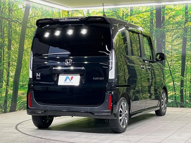 HONDA N BOX CUSTOM 2024 Image 31