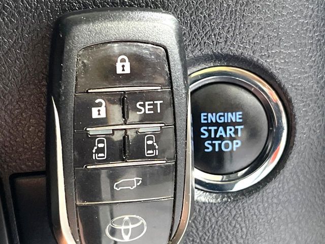 TOYOTA VELLFIRE 2015 Image 31