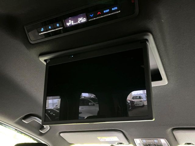 TOYOTA NOAH 2024 Image 31