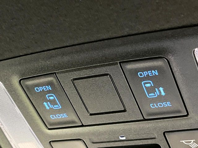 TOYOTA NOAH 2024 Image 31