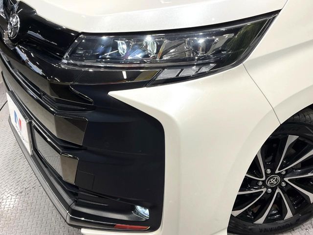 TOYOTA NOAH 2024 Image 31