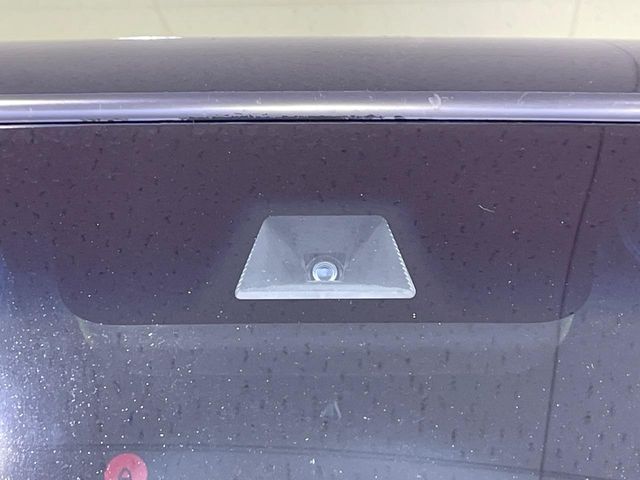 HONDA N BOX CUSTOM 2022 Image 31