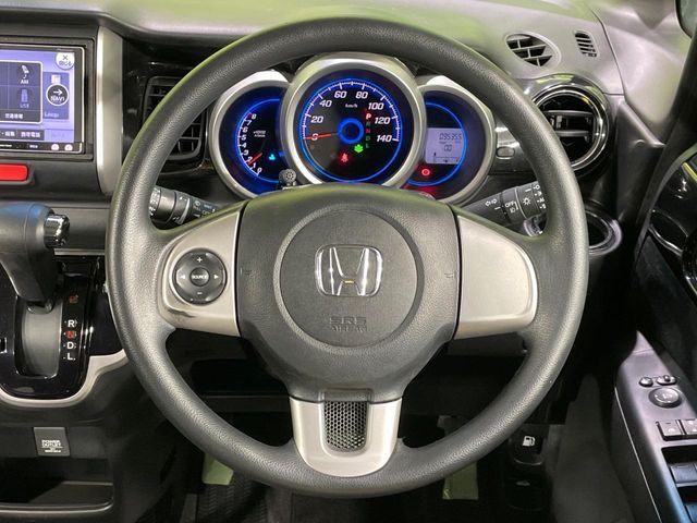 HONDA N BOX CUSTOM 2014 Image 31