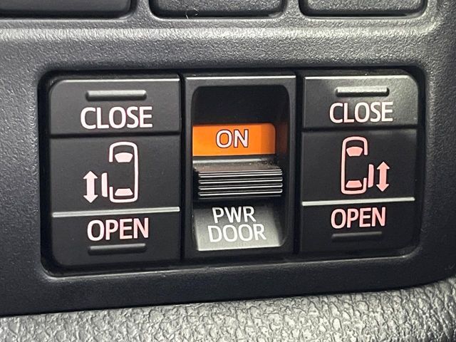 TOYOTA ESQUIRE 2016 Image 31