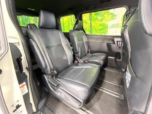 TOYOTA ESQUIRE 2016 Image 31