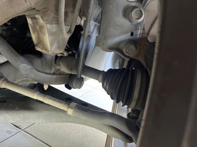 TOYOTA ESQUIRE 2016 Image 31