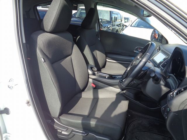 HONDA VEZEL HYBRID 4WD 2016 Image 31