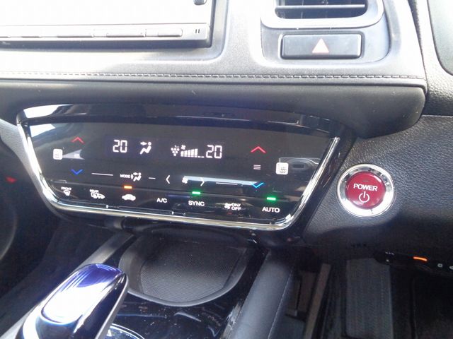 HONDA VEZEL HYBRID 4WD 2016 Image 31