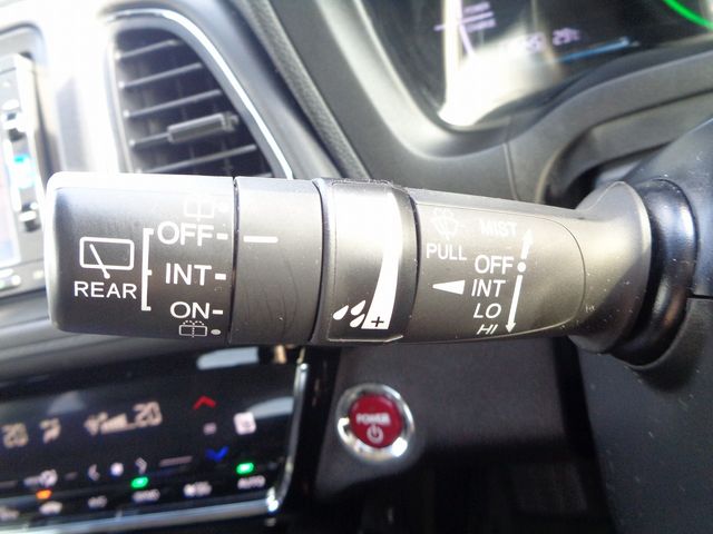 HONDA VEZEL HYBRID 4WD 2016 Image 31