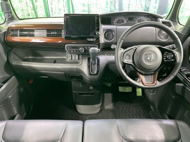 HONDA N BOX CUSTOM 2021 Image 31