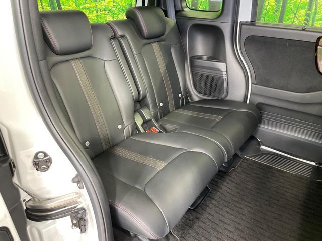 HONDA N BOX CUSTOM 2021 Image 31