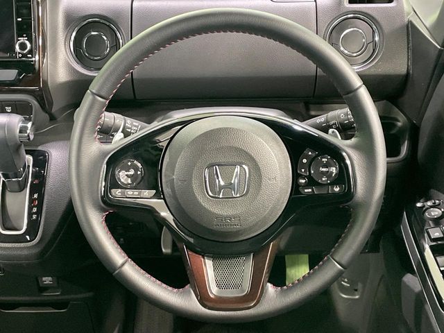 HONDA N BOX CUSTOM 2021 Image 31