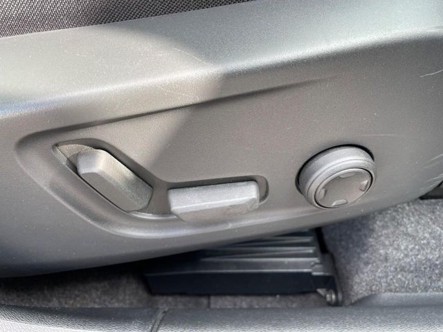 VOLVO XC40 2023 Image 31