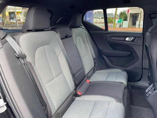 VOLVO XC40 2023 Image 31