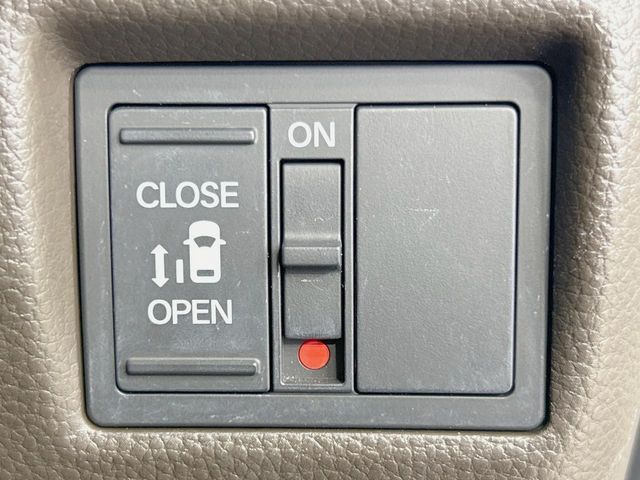 HONDA N BOX 2021 Image 31