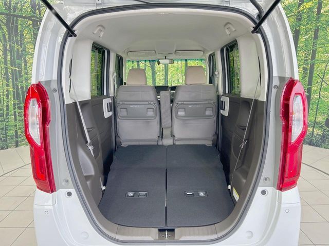 HONDA N BOX 2021 Image 31