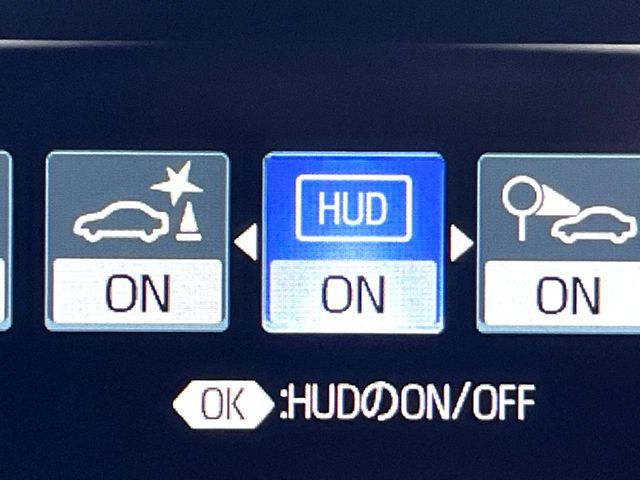 TOYOTA CROWN SEDAN HYBRID 2018 Image 31