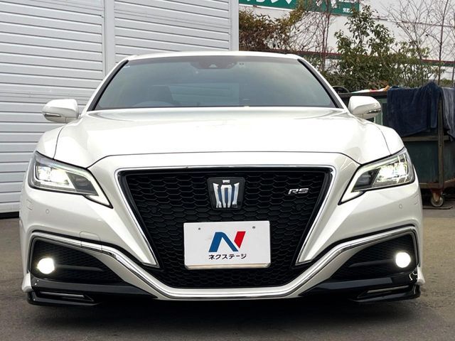 TOYOTA CROWN SEDAN HYBRID 2018 Image 31