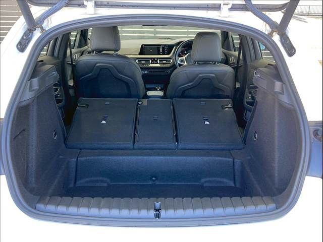 BMW 1SERIES 2021 Image 31