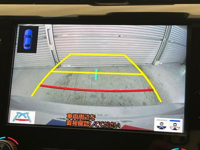 TOYOTA CAMRY HYBRID 2019 Image 31