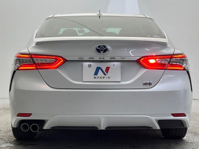 TOYOTA CAMRY HYBRID 2019 Image 31