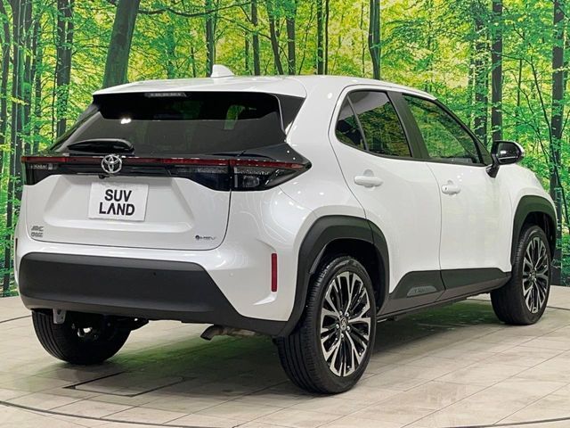 TOYOTA YARIS CROSS HYBRID 2025 Image 31