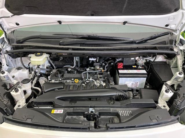 TOYOTA VOXY 4WD 2025 Image 31