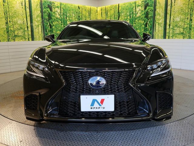 TOYOTA LEXUS LS500H 2018 Image 31