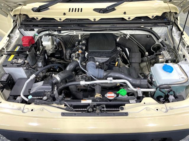 SUZUKI JIMNY 4WD 2022 Image 31