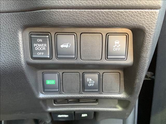 NISSAN X-TRAIL HYBRID 4WD 2017 Image 31