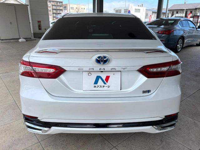 TOYOTA CAMRY HYBRID 2017 Image 31